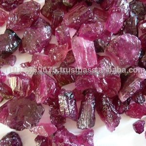 Turmalina Natural de Color Rosa Crudo de Origen Brasileño, Exportada por Coszcalt - Product Image 1
