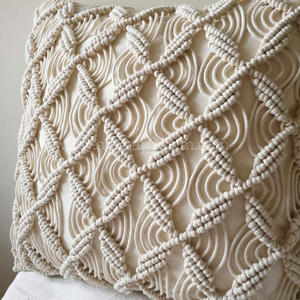 Housse de coussin en macramé pour canapé de salon, housse de coussin écologique, design personnalisé fait à la main, coussin en coton pour canapé - Product Image 2