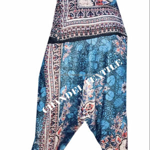 ชุดเดรสผ้าบาติกทรงฮาเร็มผ้ายืดหยุ่นสไตล์โบฮีเมียนสไตล์ยิปซีพิมพ์ลายโยคะขนาดพิเศษจากอินเดียสีน้ำเงิน - Product Image 1