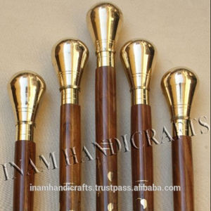Bâtons de marche en bois incrustés en laiton avec poignée de bouton en laiton, cannes de marche en bois avec poignée de bouton en laiton de conception - Product Image 2