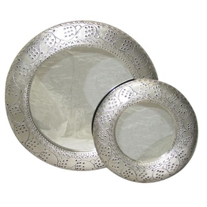 Miroirs muraux en métal blanc en relief, décoration intérieure, meilleures ventes, acheteurs, choix américain, nouveau luxe pour hôtels, Restaurants - Product Image 1
