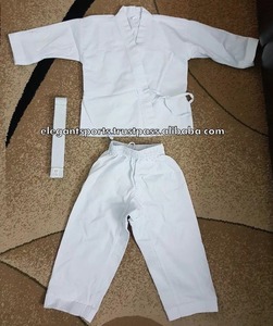 Uniforme de Karate Ligero para Niños con Logotipo Personalizado, 100% Algodón o Algodón/Poliéster, Conjuntos Cortos con Logotipo Personalizable, Servicio OEM - Product Image 6