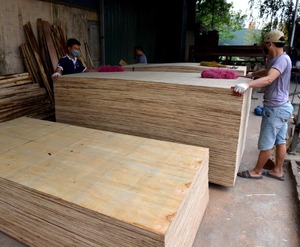 Madera contrachapada para embalaje y fabricación de muebles de LONGDAT CORP VIETNAM - Product Image 1