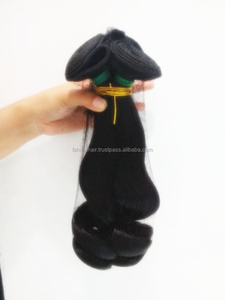 Cheveux indiens, trame de peau, couleur naturelle, cheveux vierges Remy, texture ondulée bouclée - Product Image 4