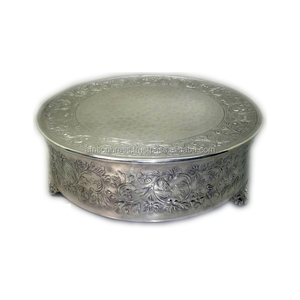 Offre spéciale Supports à gâteaux en métal pour fête de mariage en aluminium Design moderne Taille personnalisée Forme Couleur - Product Image 1