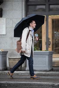 แจ็กเก็ตกันฝนทำจากหนังสำหรับวิ่งและขี่จักรยานโพลีเอสเตอร์/ ไนลอน - Product Image 4