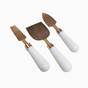 Juego de cuchillos de latón hechos a mano para queso, juego de herramientas para queso con mango de bucle, cuchillos de mantequilla - Product Image 1