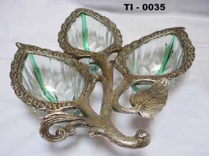 Elegant Antique-Style Handmade Brass Crystal Leaf <b>Candelabra</b> for Wedding Use Metal Glass Candleholder Combination Other Types - Product Image 4