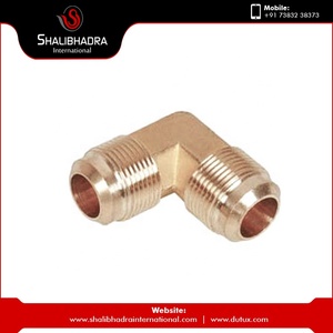 Produit de quincaillerie de raccords coudés évasés en laiton fileté femelle à 90 degrés - Product Image 5