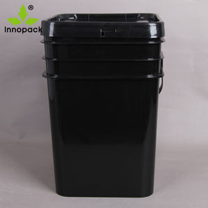 Seau carré en plastique noir robuste 20L avec couvercle à joint - Product Image 5