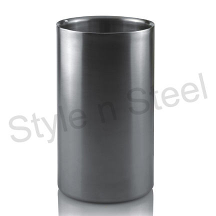 สีเทาอ่อน