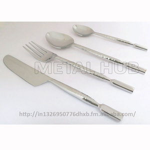 Juego de cubiertos de acero inoxidable de estilo clásico con asas de madera forjadas a mano Cubiertos DE BODA sostenibles Cuchara Tenedor Material PP - Product Image 2