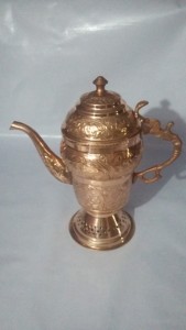 Perilla de latón martillado con diseño de diamante, jarra de agua de cobre, hecha a mano, India, 50 Oz - Product Image 5