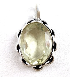Colgante de cuarzo con forma ovalada de limón Natural, joyería hecha a mano de plata de ley 92,5 con facetas - Product Image 3