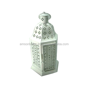 Lanterne en métal de qualité supérieure, lanterne marocaine décorative en métal faite à la main, lanterne à bougie perforée pour la décoration de festival - Product Image 5
