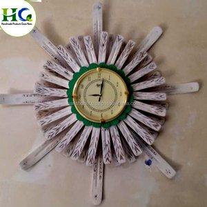 Horloge murale Antique en bois Vintage faite à la main Style rétro horloge murale analogique sans verre Unique décor à la maison - Product Image 2