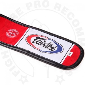 ถุงมือมวยไทยแฟร์เท็กซ์แบบสั่งทำพิเศษรุ่นใหม่ หนังแท้/หนัง PU ระบายความชื้น บุนวมความหนาแน่นสูง พิมพ์ลายตามสั่ง - Product Image 6