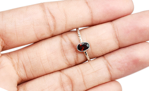 Anillo de plata de primera ley con forma ovalada para mujer, sortija, plata esterlina 925, granate rojo - Product Image 4