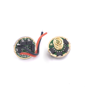 Circuito per Torcia LED 12x 7135 1/3/5 Modalità 4200mA 17mm Driver 4.2A MCU per LED XML L2 T6 <span class=keywords><strong>U2</strong></span> U3 V2 V5 V3 10W - Product Image 1