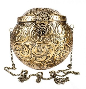 VINTAGE ANTIQUE OVAL BRASS PILLOW PURSE - Product Image 1