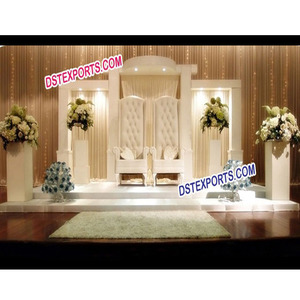 Scène de mariage moderne en blanc avec chaises à dossier haut, produit de fabrication de scène de mariage asiatique, - Product Image 1