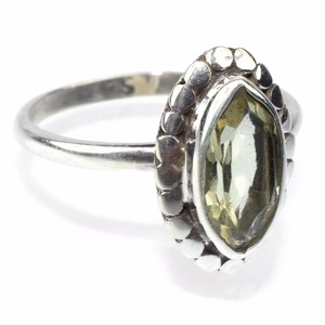 Bague en argent Sterling 925 avec lunette verte en forme de Marquise, améthyste verte, bijoux uniques en argent, fabricant de bijoux indiens - Product Image 1