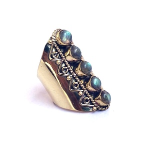 Anillo de ajuste de bisel de piedra lunar arcoíris ajustable Anillo de piedras preciosas de piedra de latón para aniversario - Product Image 4