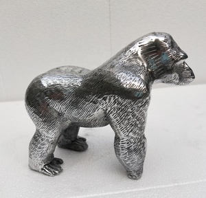 Statue de gorille en métal, figurine de table, sculpture de qualité supérieure en aluminium, figurines d'animaux, articles cadeaux - Product Image 4
