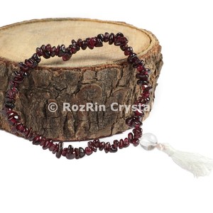 <b>Garnet</b> Chips Power <b>Bracelets</b> : Healing stone <b>Bracelets</b> - Product Image 1