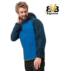 Winter Sporty Outdoor Camping Windproof Waterproof Hooded Eco-Friendly 100% Polyester Custom Logo Softshell Jackets - Product Image 2