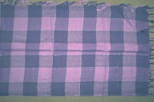 ผ้าพันคอวิสโคสลายตารางทอหลากสี ดีไซน์ล่าสุดสำหรับฤดูใบไม้ผลิและฤดูร้อน ผ้าคลุมไหล่และผ้าพันคอแบบดั้งเดิม - Product Image 3