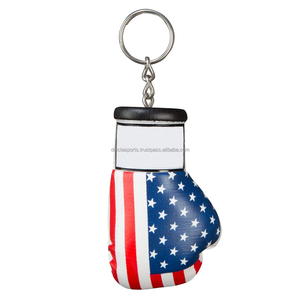 En gros 3D personnalisé mini gant de boxe porte-clés - Product Image 2