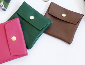 Monedero Vintage de Cuero Estilo Cubo con Cierre de Cordón - Product Image 6