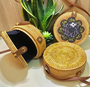 กระเป๋าหวายวินเทจแฮนด์เมดทรงกลมผลิตภัณฑ์ฤดูร้อนเวียดนามกระเป๋าหวายทอสําหรับสุภาพสตรีกระเป๋าถือผลิตภัณฑ์สําหรับผู้หญิง - Product Image 5