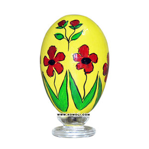 Oeufs de Pâques en bois jaune vibrant ornements de printemps en gros pour les affichages de vacances, l'artisanat et la décoration saisonnière - Product Image 1