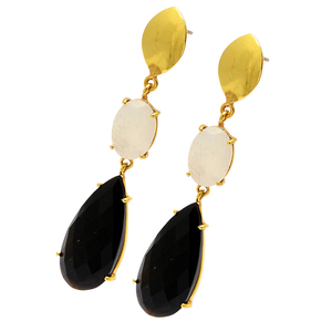 Prong Setting Moonstone Onyx Gemstone 925 Sterling Silver Handmade Design Gold Plated <b>Stud</b> <b>Earrings</b> Manufacturer Wholesaler - Product Image 1