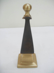 Figurine artisanale oblique en aluminium antique européenne personnalisable pour la décoration de la maison, le bureau et le restaurant. - Product Image 4