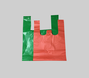 Sacs de transport en plastique d'emballage de t-shirt à prix compétitif Emballage alimentaire imprimé gravure découpée avec logo personnalisé Vietnam - Product Image 1