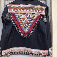 Veste en cuir unique perlée de style Banjara tribal afghan gitan