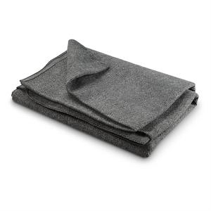 Avior Industries Vente directe d'usine Tailles personnalisées Couvertures tissées en laine gris foncé pour la maison Hiver 50% Laine Prix compétitifs - Product Image 1