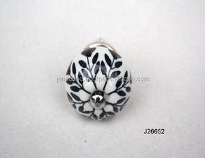 วาดด้วยมือลูกบิดเซรามิกแบบดั้งเดิมในหลายสีและรูปแบบสำหรับห้องครัวห้องนอนห้องนั่งเล่นตู้และลิ้นชักดึง - Product Image 2