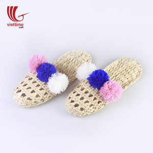 ขายส่ง/ฟางรองเท้าแตะในร่มสำหรับโรงแรมและสปารองเท้าแตะผักตบชวาธรรมชาติ100% พร้อม Pompoms - Product Image 3