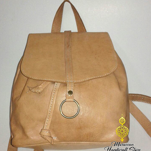 กระเป๋าเป้สะพายหลังใช้ได้ทุกวันทำด้วยมือหนังแท้สไตล์โมร็อกโกพร้อมกรอบภายนอกปรับขนาดและสีได้ - Product Image 1