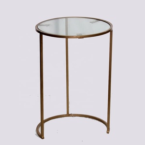 โต๊ะกาแฟเหล็กตัวยาวพร้อมชั้นวางรองเท้าด้านบนแก้วทองเหลืองโบราณและโต๊ะกาแฟทองเหลืองท้ายโต๊ะ - Product Image 1