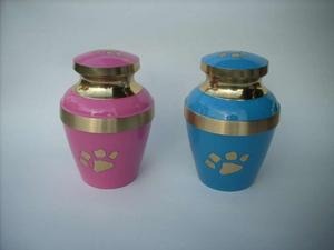Vente en ligne d'urnes funéraires en métal faites à la main de forme ronde urnes de cendres humaines finies dorées urnes commémoratives personnalisées - Product Image 5