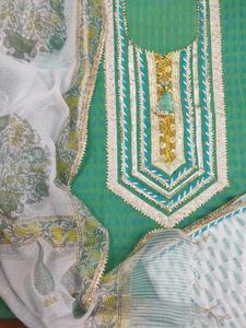 Traje Salwar de Algodón con Estampado Floral de Verano, Trabajo Gota Patti a Mano, Dupatta, Holgado, Largo Completo, Artículos en Existencia, Talla Grande, Casual - Product Image 2