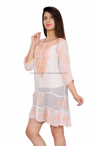 Dernier motif floral décontracté caftan élégant brodé robe pour élever votre style écologique et lavable - Product Image 3