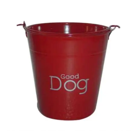 Cubo alimentador de perro de hoja de Metal hecho a mano con acabado de recubrimiento de polvo rojo forma redonda mango de alambre de diseño Simple para alimentar perro
