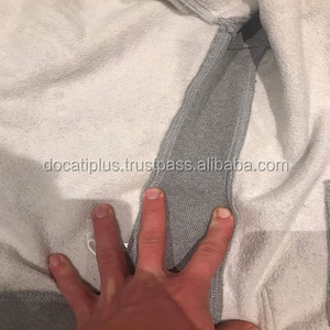 บริการผลิตเสื้อฮู้ดแบบ OEM ตามสั่ง ผ้าถักกันน้ำ ไม่หด พร้อมซับในและแผงข้างแบบริบ สำหรับผู้ชาย - Product Image 2