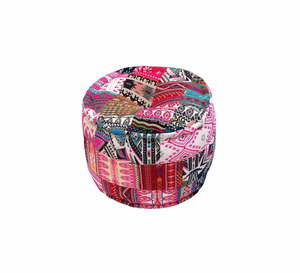 Otomana de retazos bohemios decorativos para el hogar de lujo - Product Image 1